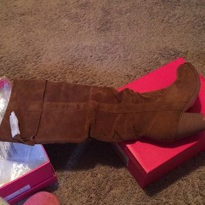 Suede Knee boot